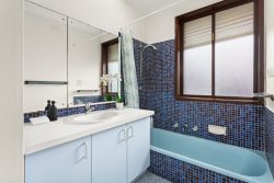 1 Meadows Ct, Chadstone VIC 3148, Australia