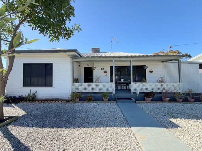 30 Oak St, Moree NSW 2400, Australia