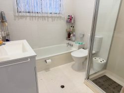 30 Oak St, Moree NSW 2400, Australia