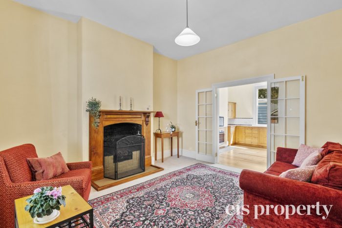 39 Quayle St, Sandy Bay TAS 7005, Australia