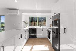 17 Baden Street, Otumoetai, Tauranga, Bay Of Plenty, 3110, New Zealand