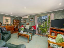 8 Ross St, Mooroopna VIC 3629, Australia