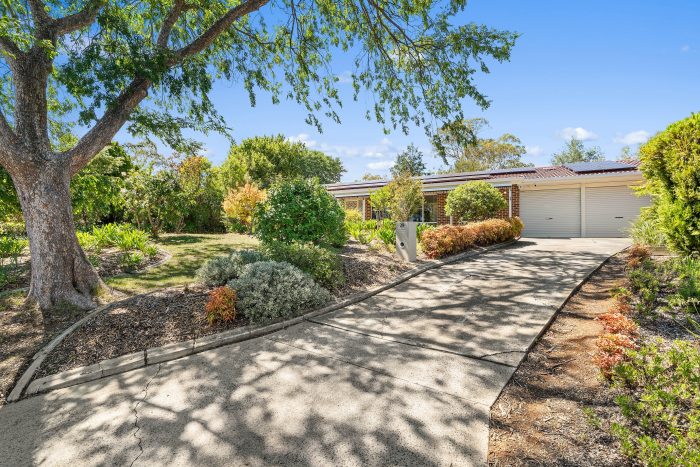 29 Rushbrook Cct, Isabella Plains ACT 2905, Australia