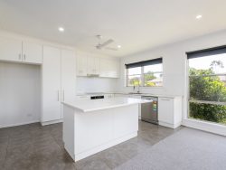 11 Sheehan Cres, Shepparton VIC 3630, Australia