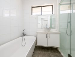 11 Sheehan Cres, Shepparton VIC 3630, Australia