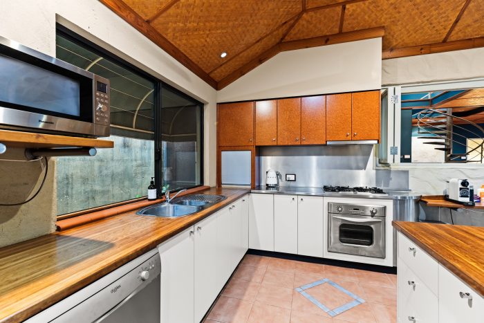 16 Smirnoff Pl, Cable Beach WA 6726, Australia
