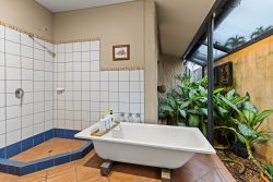 16 Smirnoff Pl, Cable Beach WA 6726, Australia