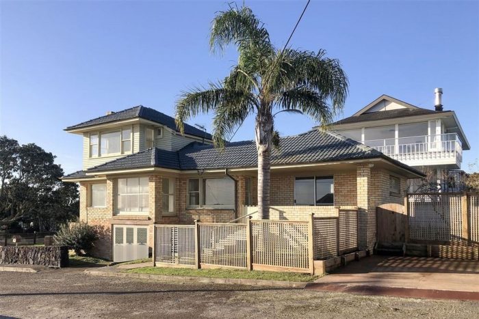 85 Stanley Point Road, Stanley Bay, North Shore City, Auckland, 0624, New Zealand