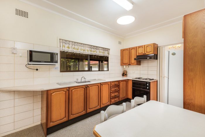 326 The Boulevarde, Gymea NSW 2227, Australia