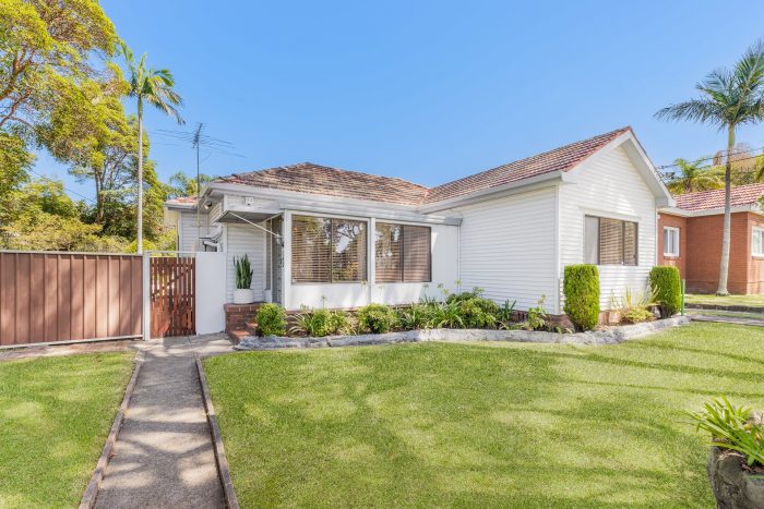 140 The Boulevarde, Caringbah NSW 2229, Australia