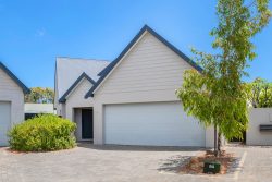 4 Moonshine Pl, Dunsborough WA 6281, Australia