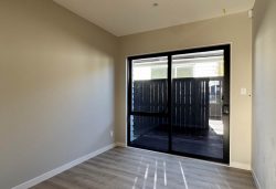 17 Tukutata Crescent, Milldale, Rodney, Auckland, 0932, New Zealand