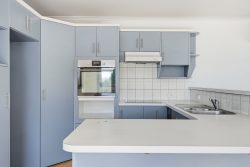 15 Valley St, West Hobart TAS 7000, Australia