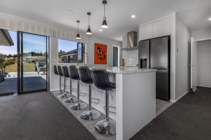 8 Kanuka Drive, Waitārere, Levin, Horowhenua, Manawatu / Whanganui, 5510, New Zealand