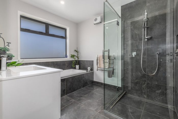 8 Kanuka Drive, Waitārere, Levin, Horowhenua, Manawatu / Whanganui, 5510, New Zealand