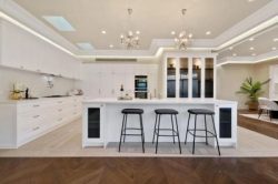 5A Miller Cres, Mount Waverley VIC 3149, Australia