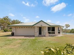 142 Beelbi Creek Rd, Beelbi Creek QLD 4659, Australia