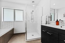 21 Alexandra Street, Riverhead, Rodney, Auckland, 820, New Zealand