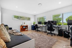 21 Alexandra Street, Riverhead, Rodney, Auckland, 820, New Zealand