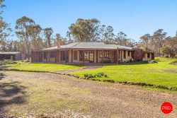 178-190 Binks Rd, Strathfieldsaye VIC 3551, Australia
