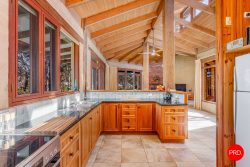 178-190 Binks Rd, Strathfieldsaye VIC 3551, Australia