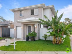 40 Cadogan Cres, Woongarrah NSW 2259, Australia