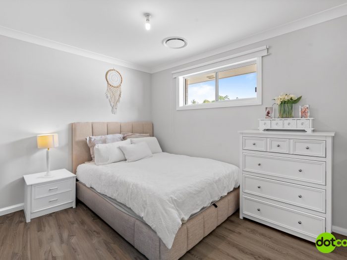 40 Cadogan Cres, Woongarrah NSW 2259, Australia