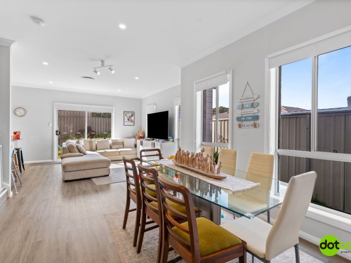 40 Cadogan Cres, Woongarrah NSW 2259, Australia
