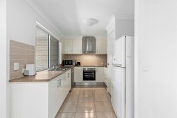 19 Cato Ct, Torquay QLD 4655, Australia