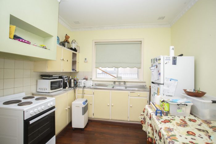 5 Beagle Pl, Belmont WA 6104, Australia