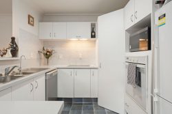 11 Cherrywood Street, Pukete, Hamilton, Waikato, 3200, New Zealand