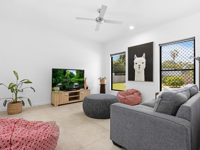 38 A Sawmill Rd, Dundowran Beach QLD 4655, Australia