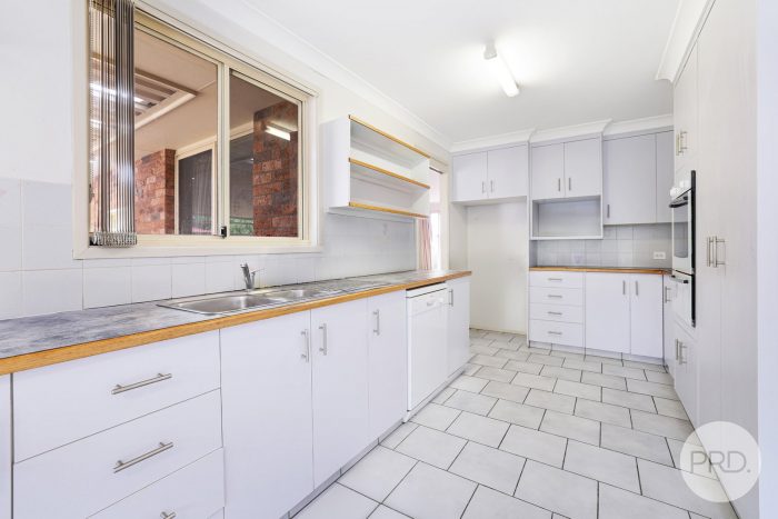 26 Craigends Ln, Hillvue NSW 2340, Australia