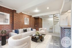 Unit 2/8 Daylesford Rd, Glenorchy TAS 7010, Australia