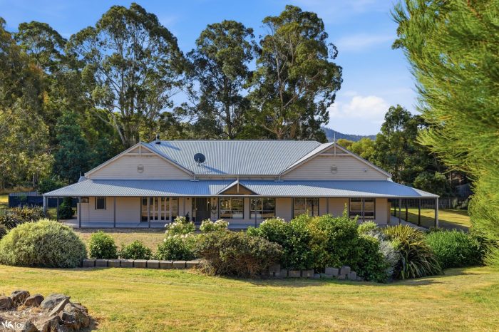 25 Dayspring Dr, Margate TAS 7054, Australia