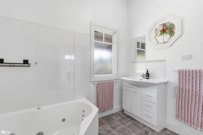 25 Dayspring Dr, Margate TAS 7054, Australia