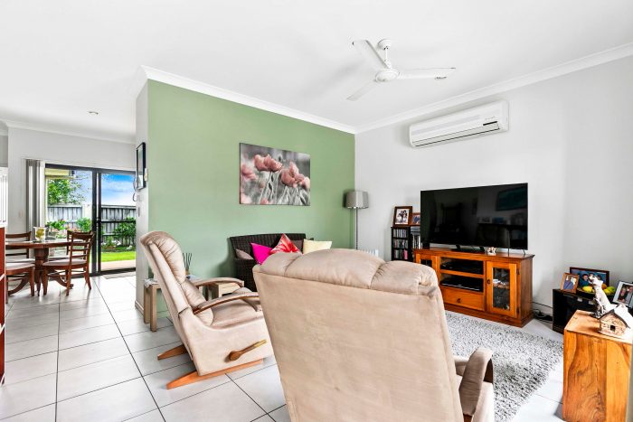 Unit 1/142-146 Elizabeth St, Bay Village, Urangan QLD 4655, Australia