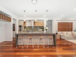 17 Elkington Cct, North Lakes QLD 4509, Australia