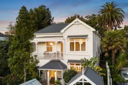 47 Clifton Road, Herne Bay, Auckland, 1011, New Zealand