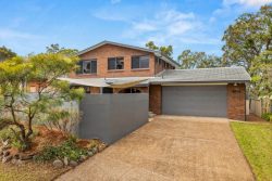119 Grandview Rd, New Lambton Heights NSW 2305, Australia