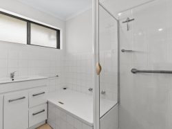 Unit 14/75 Grant Rd, Reynella SA 5161, Australia