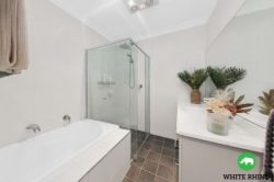 4 Harper Cl, Karabar NSW 2620, Australia