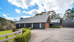 87 Hartway Grove, Coatesville, Rodney, Auckland, 0792, New Zealand