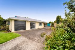 14 Heaphy Road, Opunake, South Taranaki, Taranaki, 4616, New Zealand