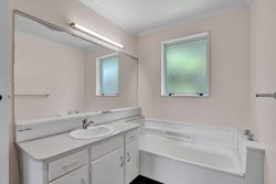 14 Heaphy Road, Opunake, South Taranaki, Taranaki, 4616, New Zealand