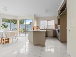 53 Dobson Way, Warrnambool VIC 3280, Australia