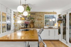 27 Greenpark Rd, Alexander Heights WA 6064, Australia