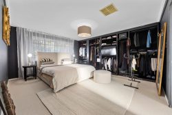 27 Greenpark Rd, Alexander Heights WA 6064, Australia