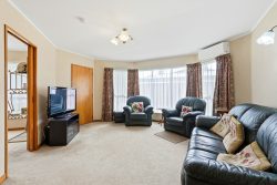 8 Hughes Court, Pahiatua, Tararua, Manawatu / Whanganui, 4910, New Zealand