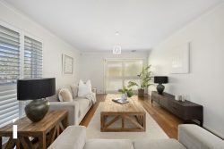 8 Salsola St, Rivett ACT 2611, Australia
